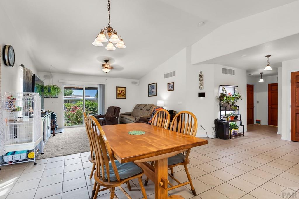 75 Wheatridge Dr