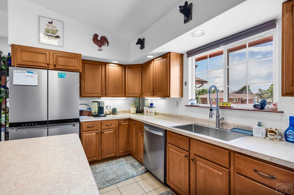 75 Wheatridge Dr
