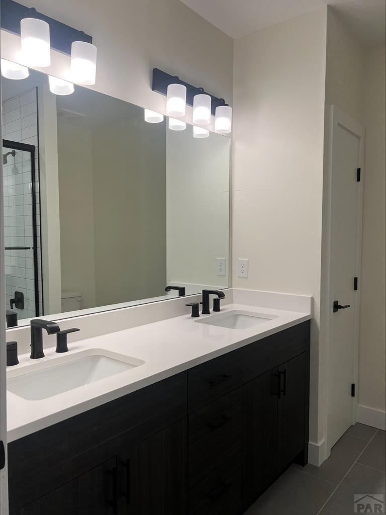 1250 W Presidio Dr