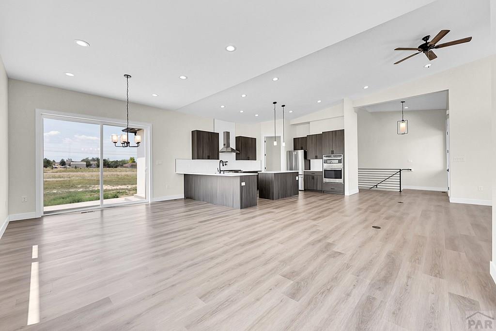 1250 W Presidio Dr