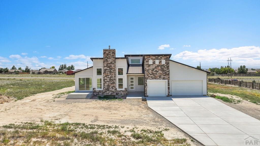 1250 W Presidio Dr