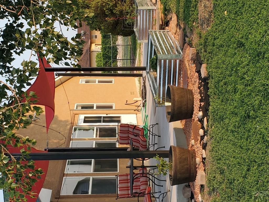 455 S Meriweather Dr