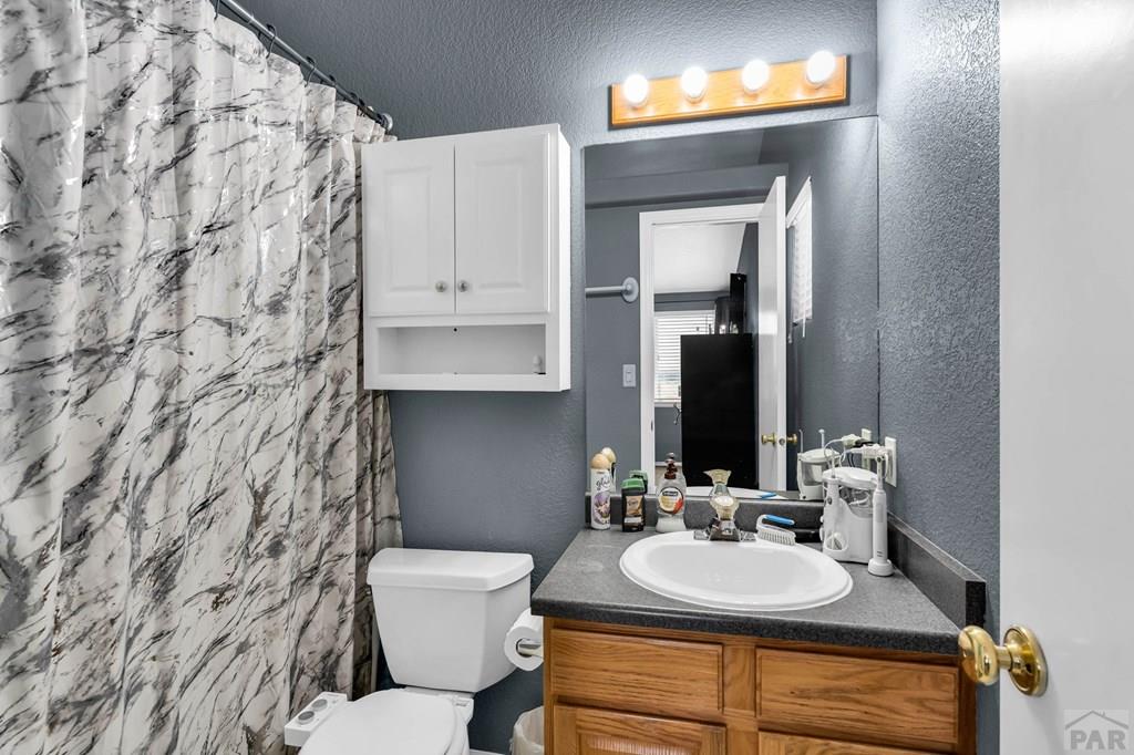 574 N Canvas Dr