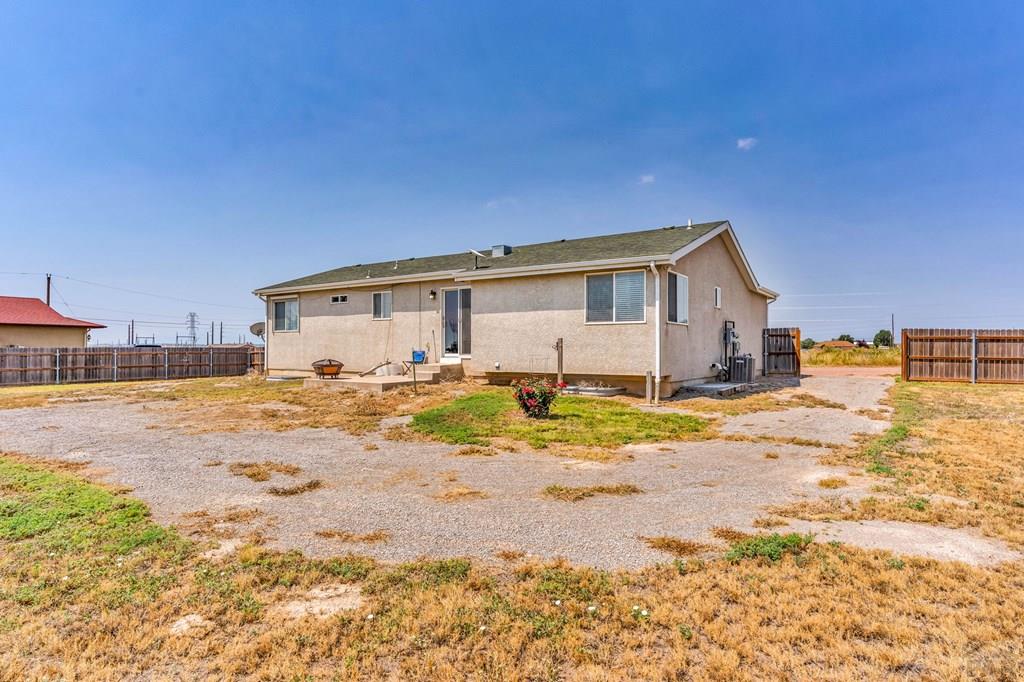 574 N Canvas Dr