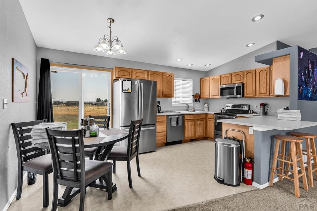 574 N Canvas Dr