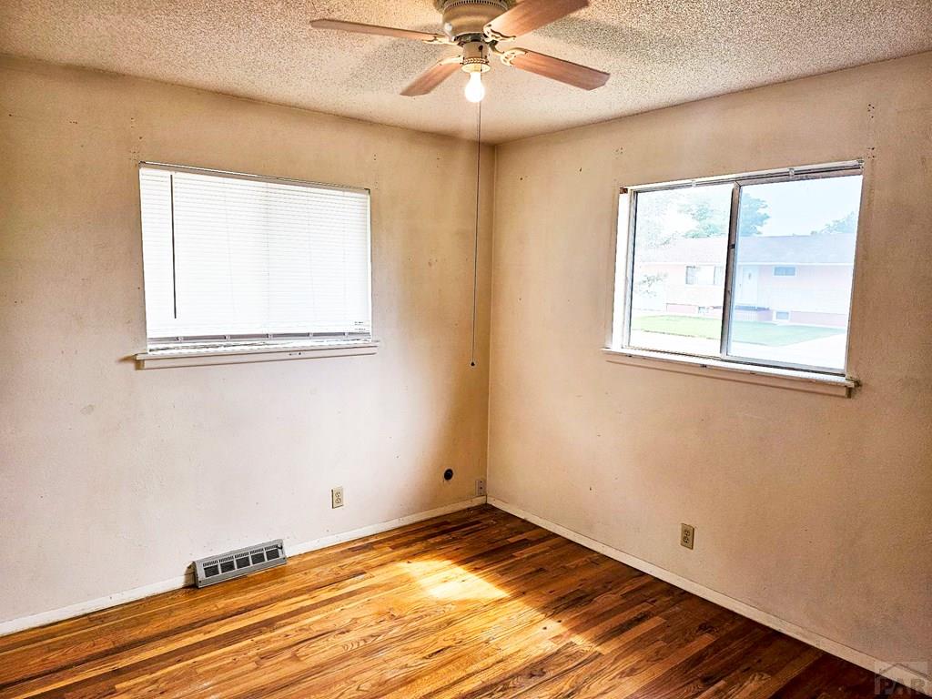 1601 Fremont Ave