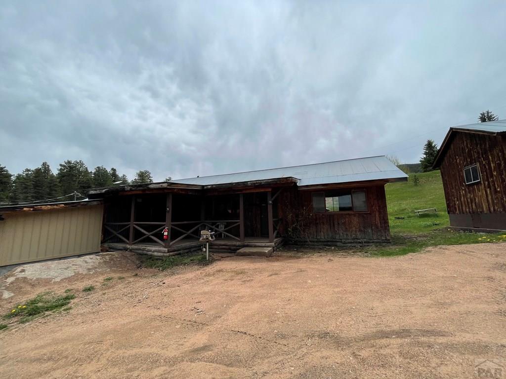 50, 59 County Rd 371