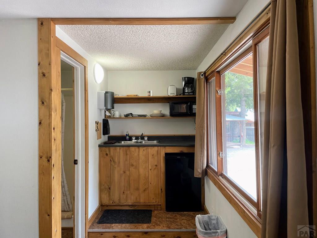 18488 Hwy 165