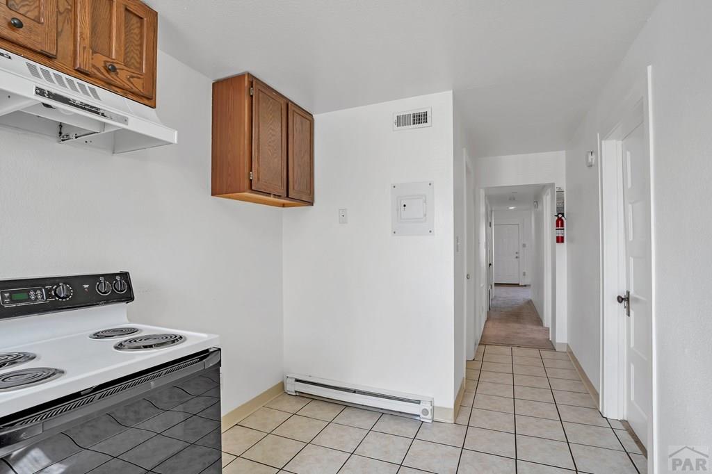1110-112 E 6th St
