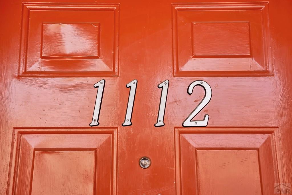 1110-112 E 6th St