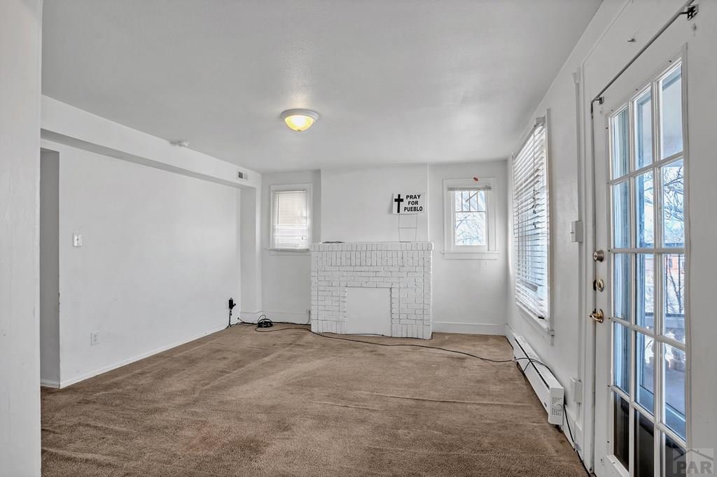 1110-112 E 6th St