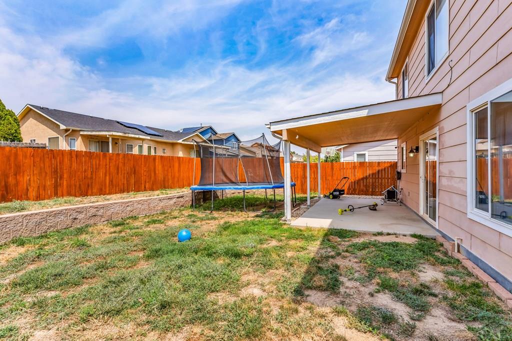 5043 Thrush Dr