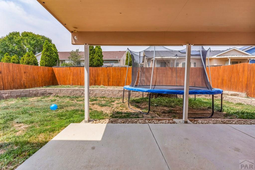 5043 Thrush Dr