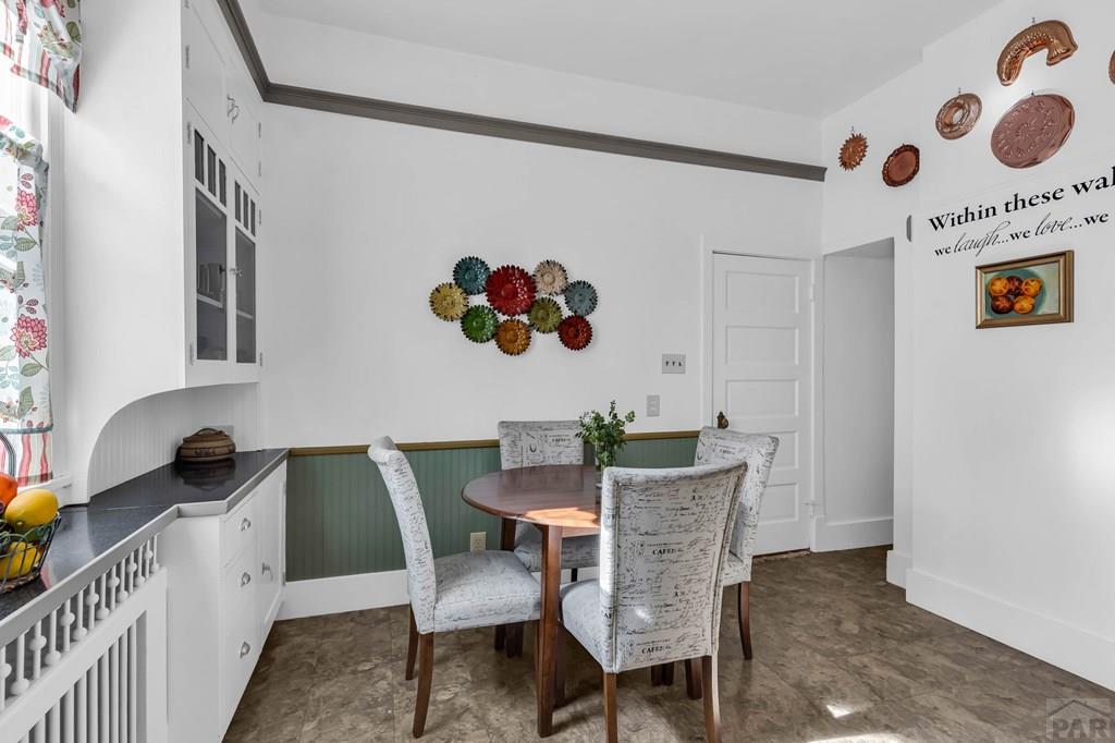 129 W Orman Ave