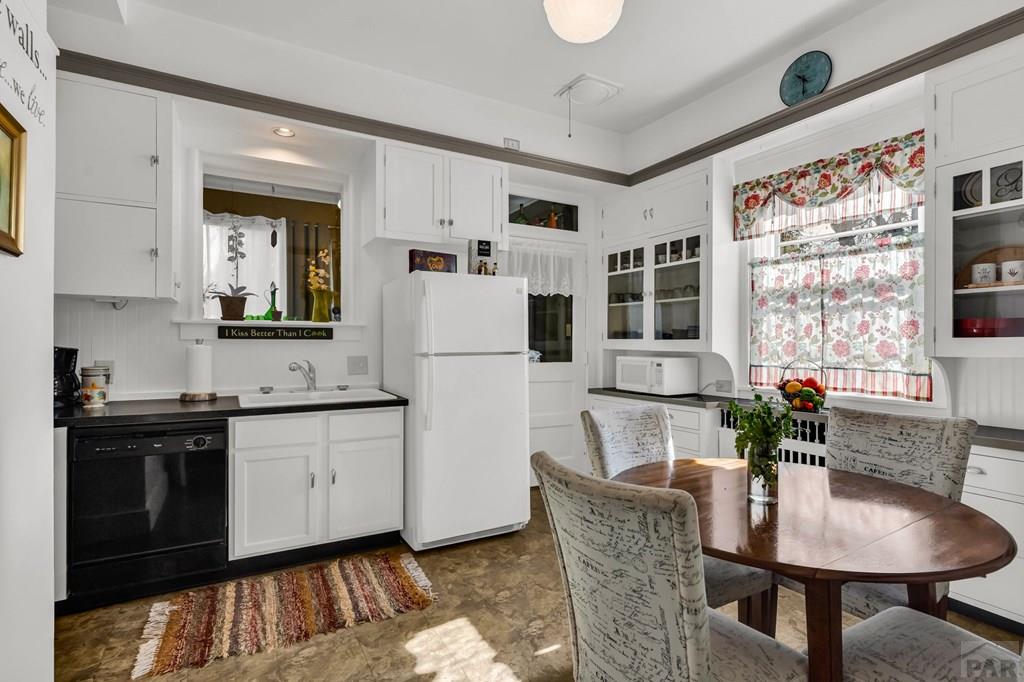 129 W Orman Ave