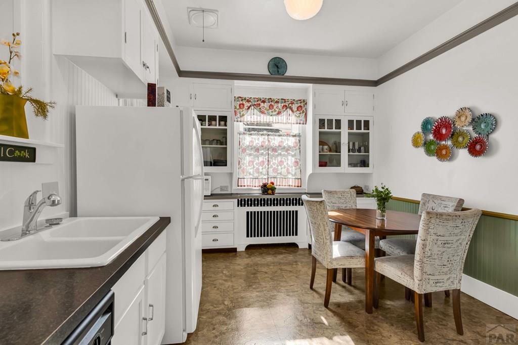 129 W Orman Ave