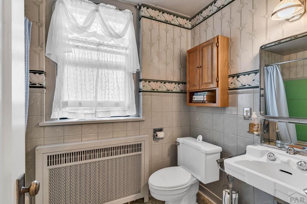 129 W Orman Ave