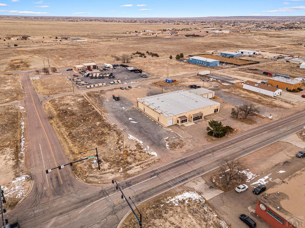 109 E Industrial Blvd