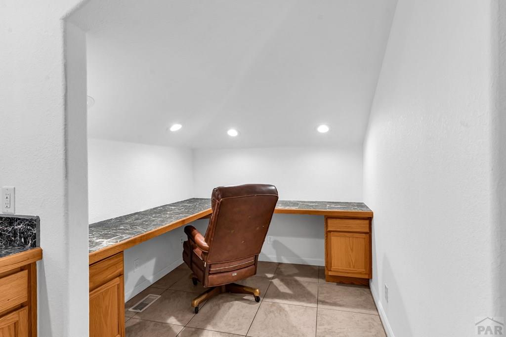 4720 Desert Candle Dr