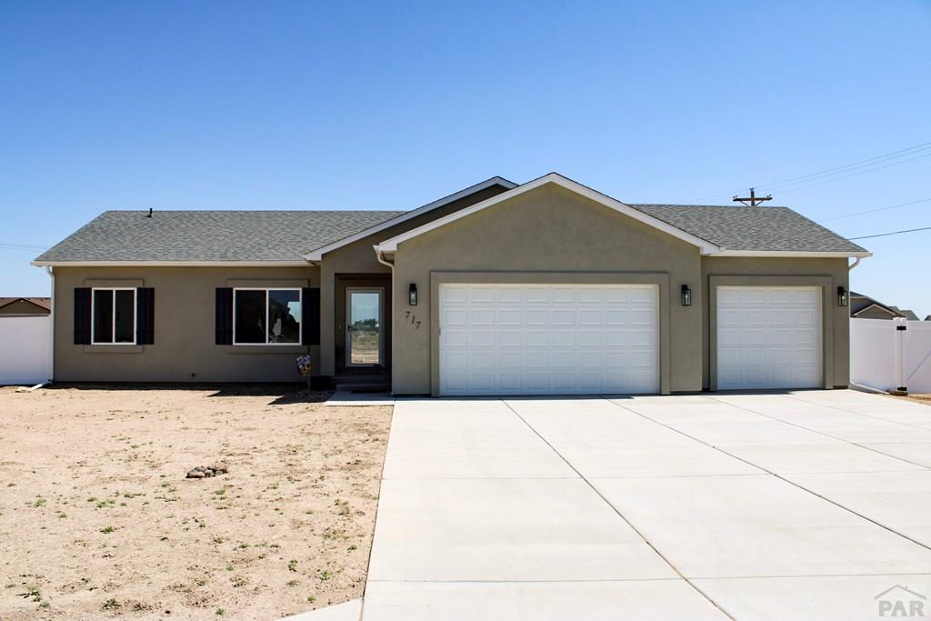 571 N Campbell Dr