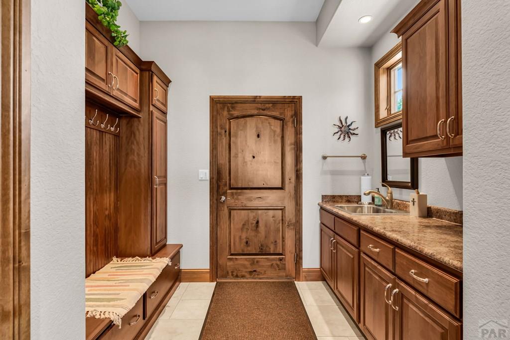 4427 Porta Fina Dr