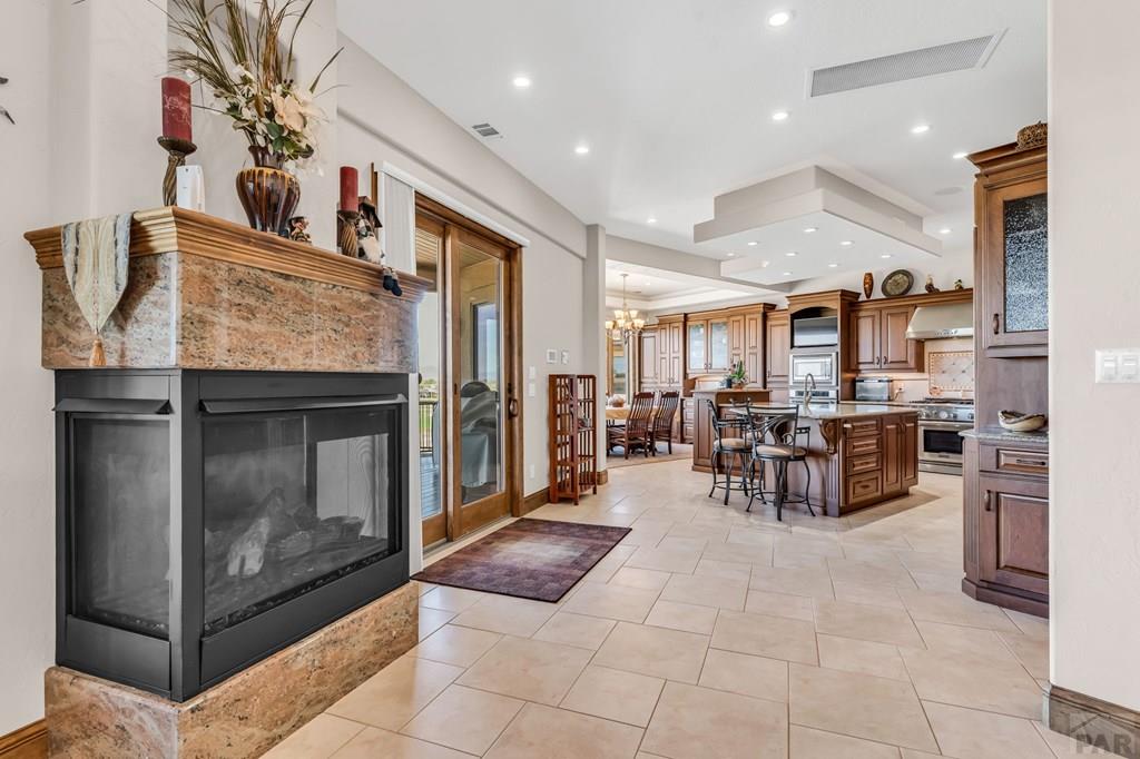 4427 Porta Fina Dr