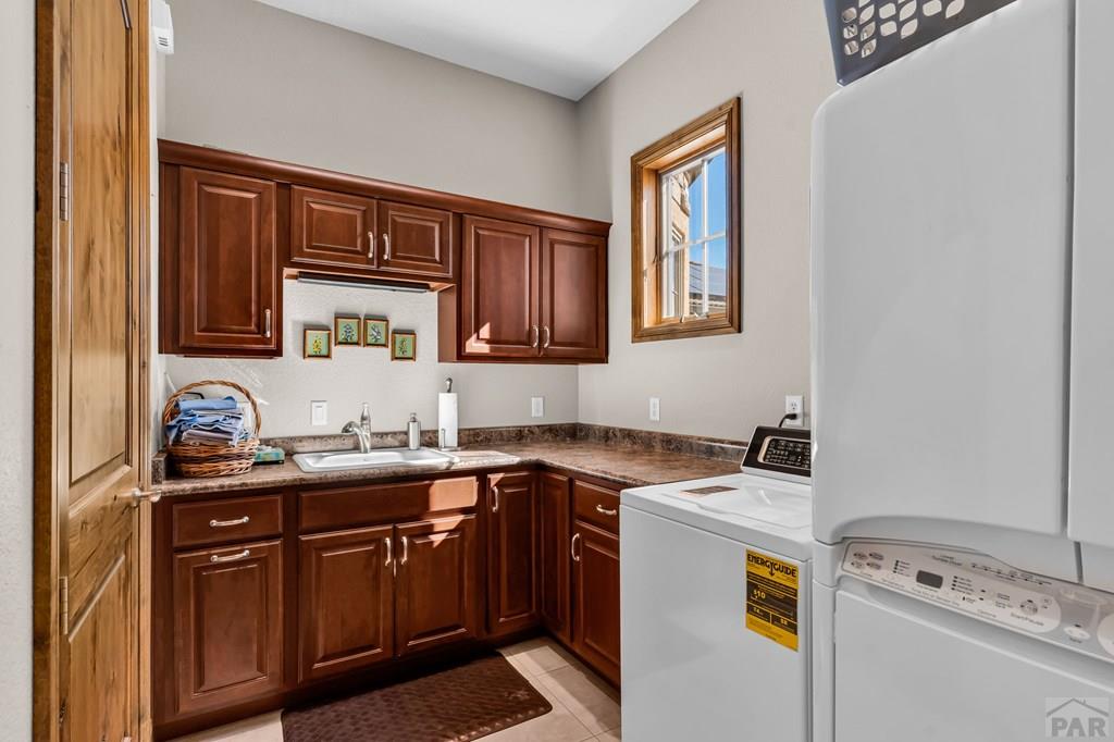 4427 Porta Fina Dr