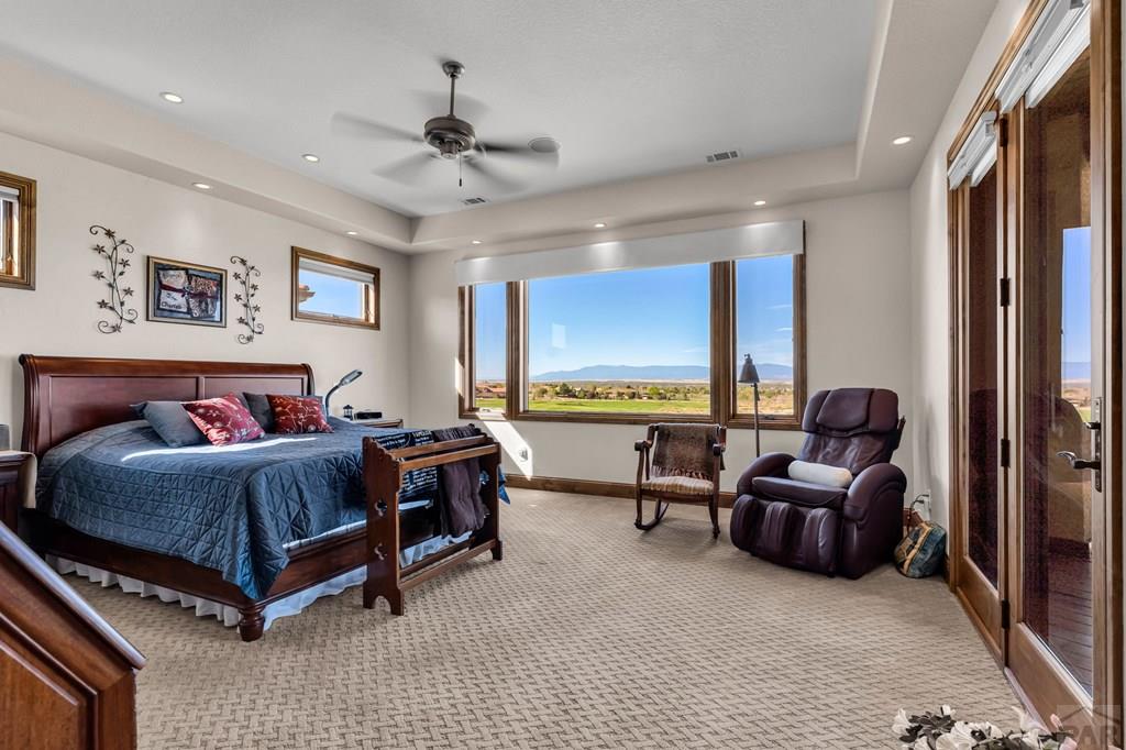4427 Porta Fina Dr
