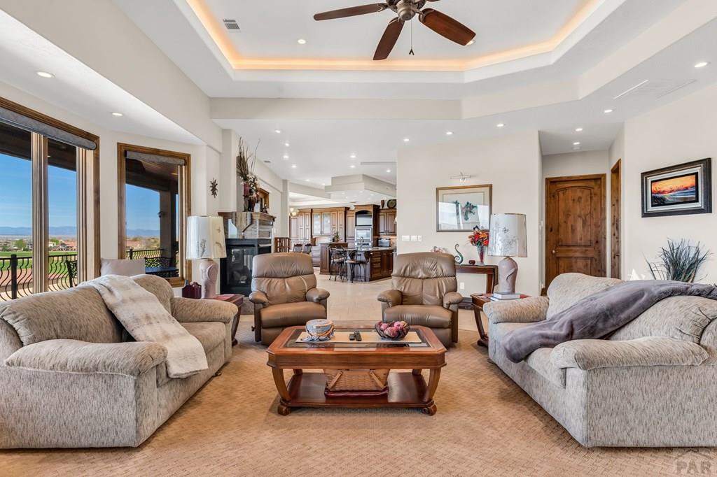4427 Porta Fina Dr
