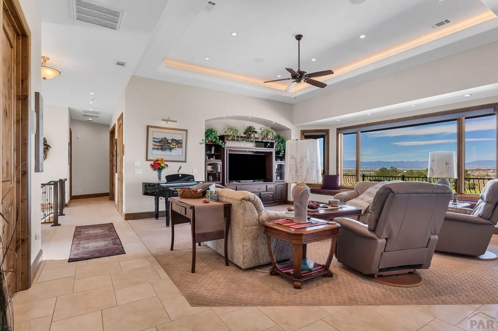 4427 Porta Fina Dr