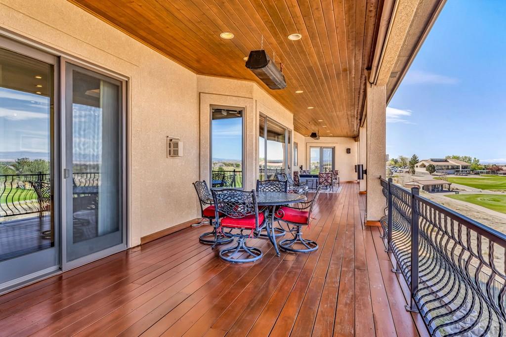 4427 Porta Fina Dr