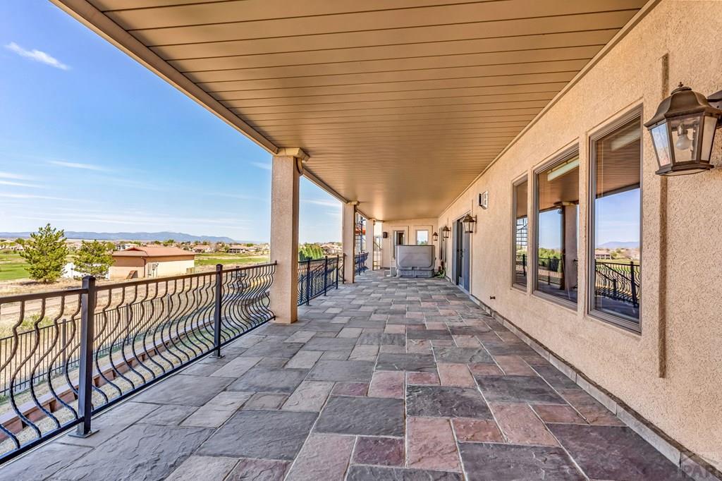 4427 Porta Fina Dr