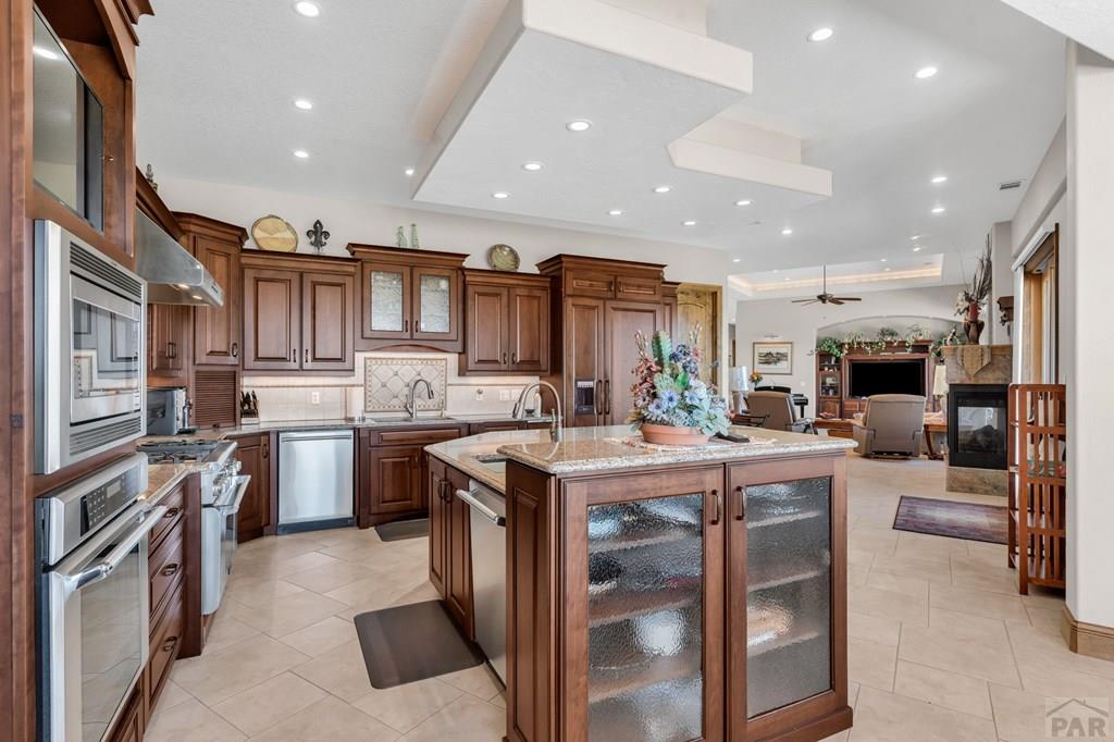 4427 Porta Fina Dr