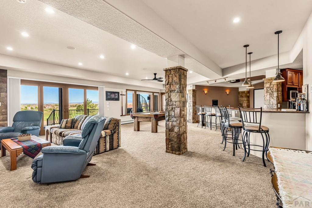 4427 Porta Fina Dr