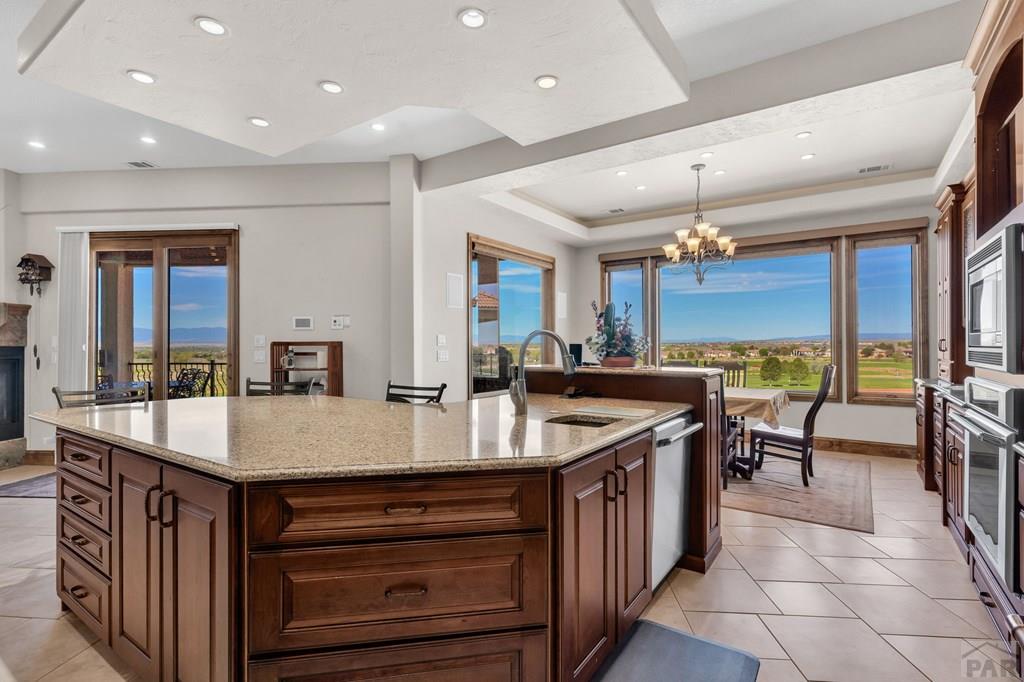 4427 Porta Fina Dr