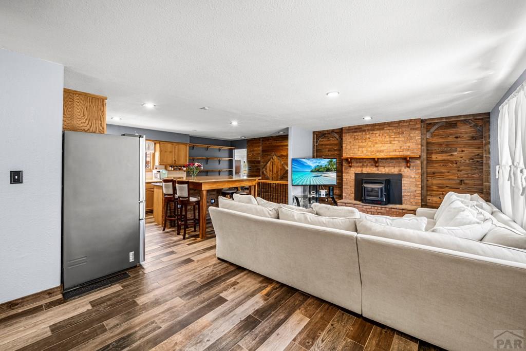 2132 Chautard Dr