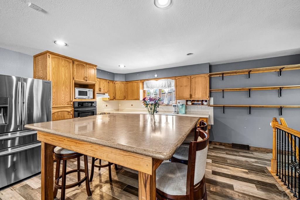 2132 Chautard Dr