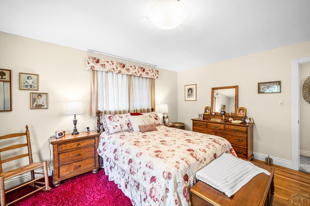 2911 Country Club Dr