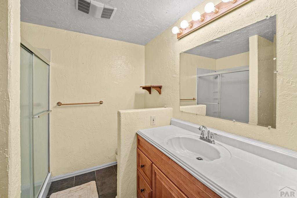 5105 Aramis Court
