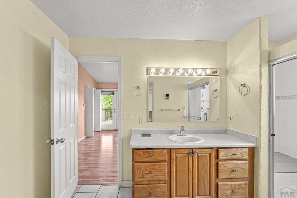 5105 Aramis Court