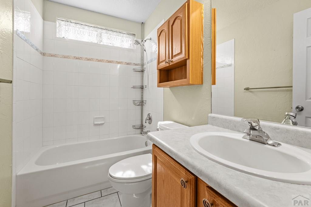 5105 Aramis Court