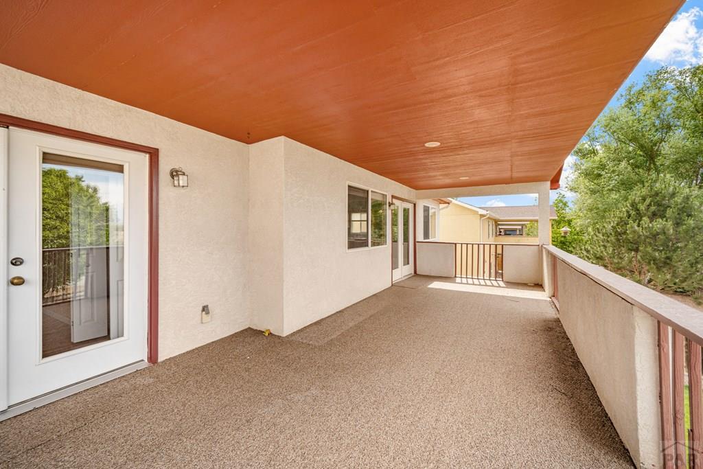 5105 Aramis Court