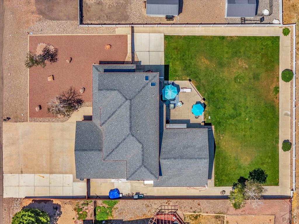 253 W Mangrum Dr