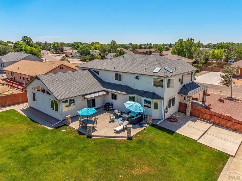 253 W Mangrum Dr
