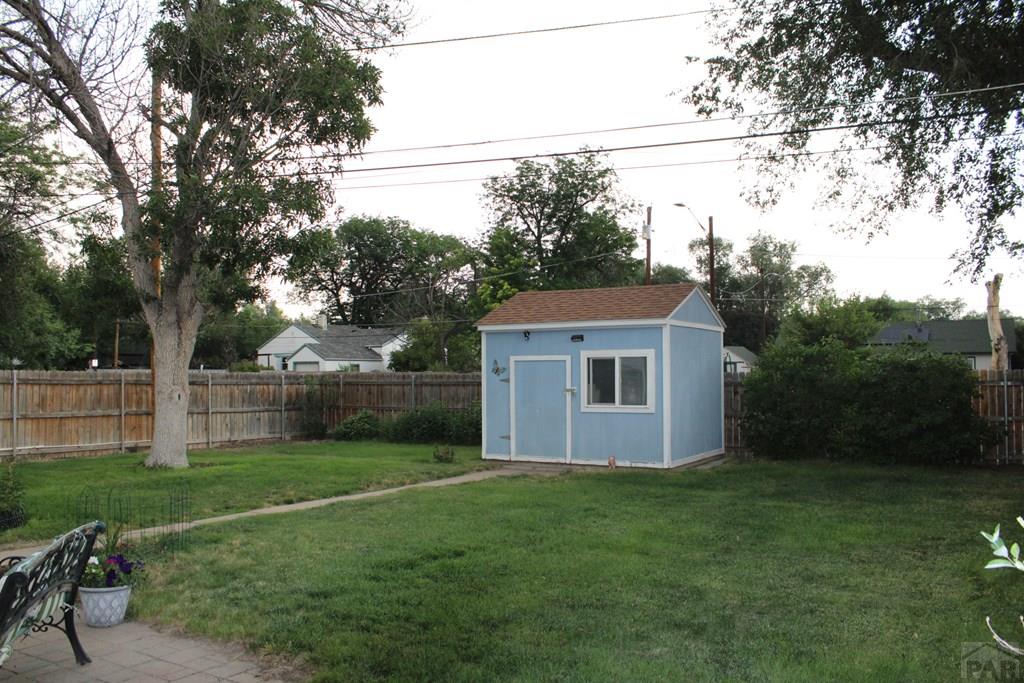 730 Arlen Ave