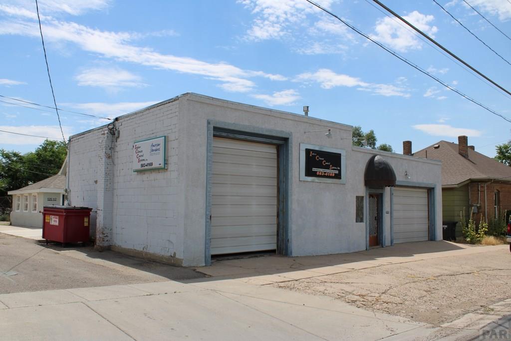 706 N Elizabeth St