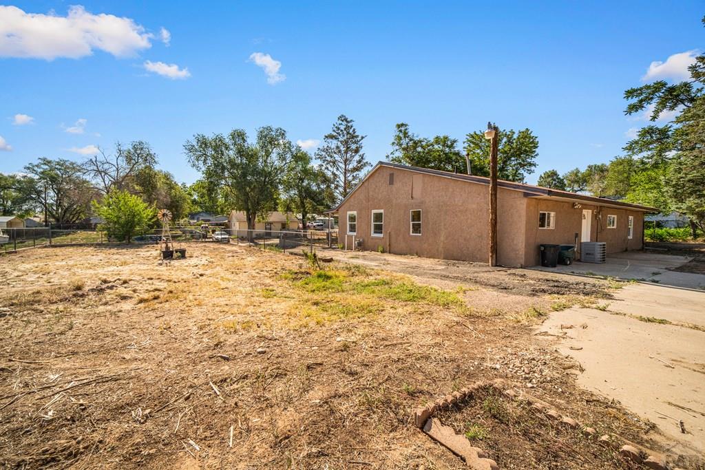 535 Cactus St