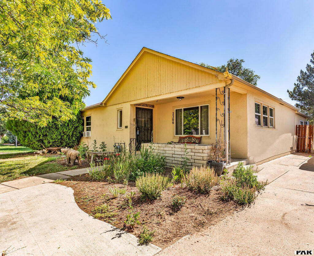 2306 Cortez Rd