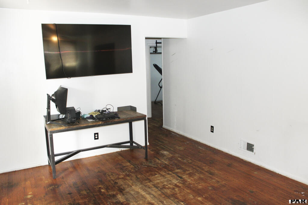 2306 Cortez Rd