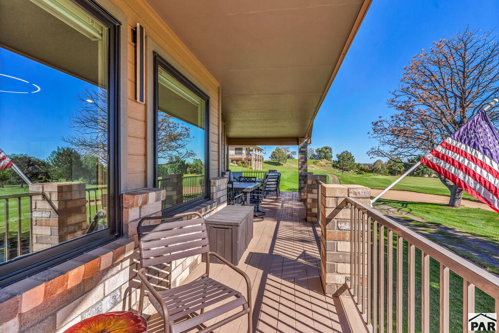 2 Country Club Village